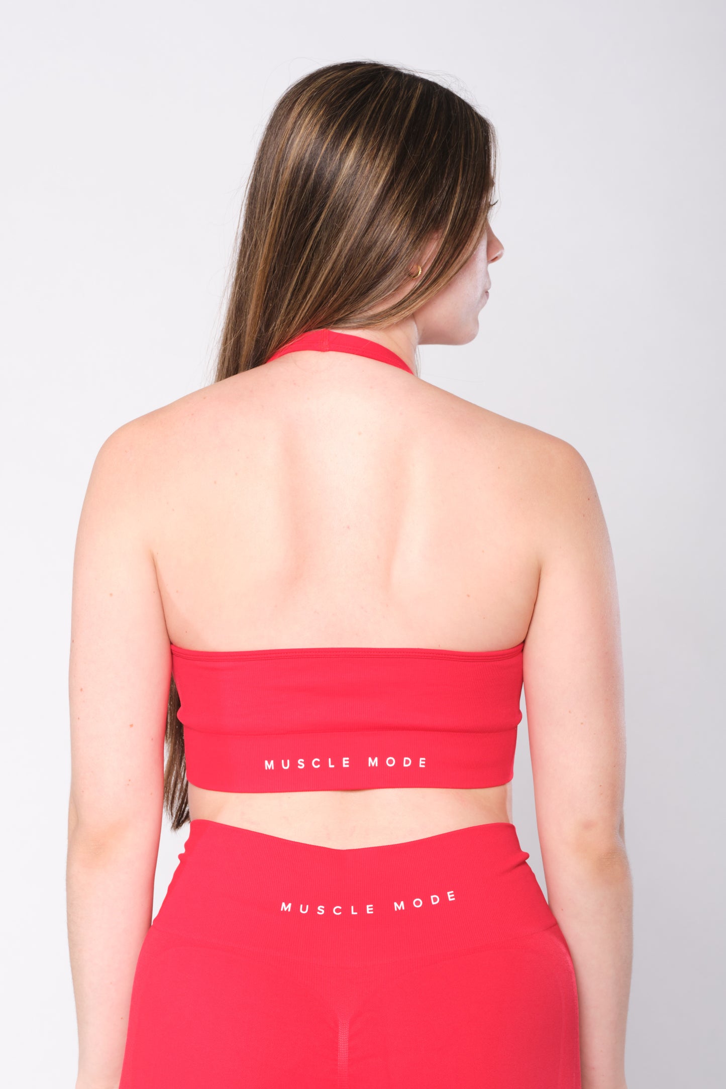 FLEX HALTER SPORTS BRA - CHERRY RED