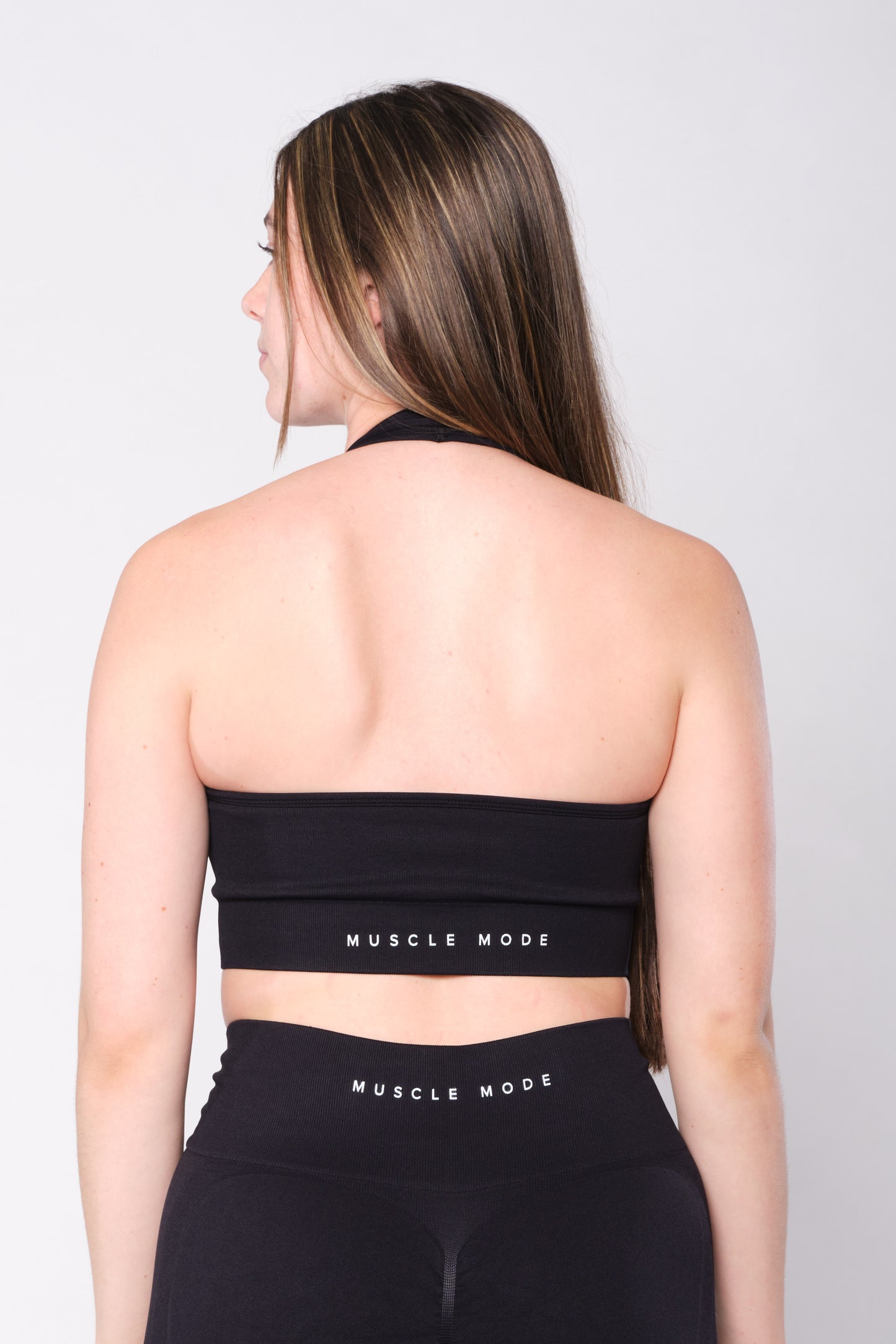 FLEX HALTER SPORTS BRA - SHADOW BLACK