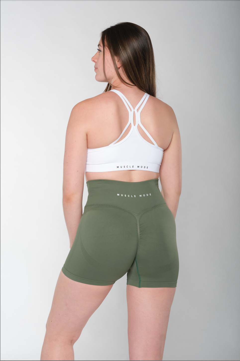 ELEVATE SHORT - EMERALD GREEN